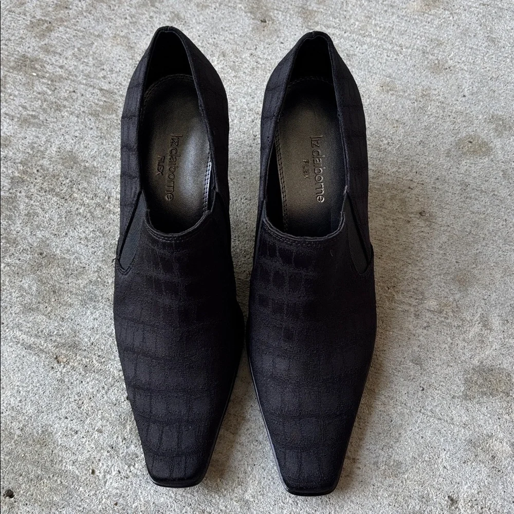 Liz Claiborne Black Patterned Booties